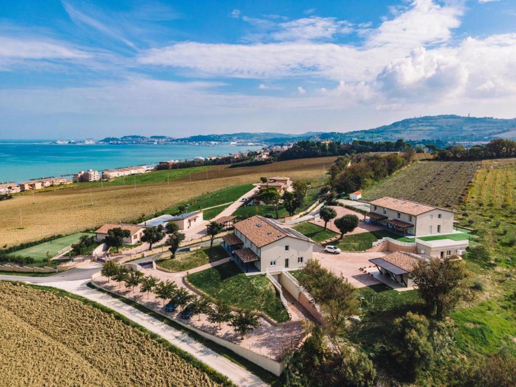 Agriturismo Il Colle Dei Lecci Ancona Exteriör bild